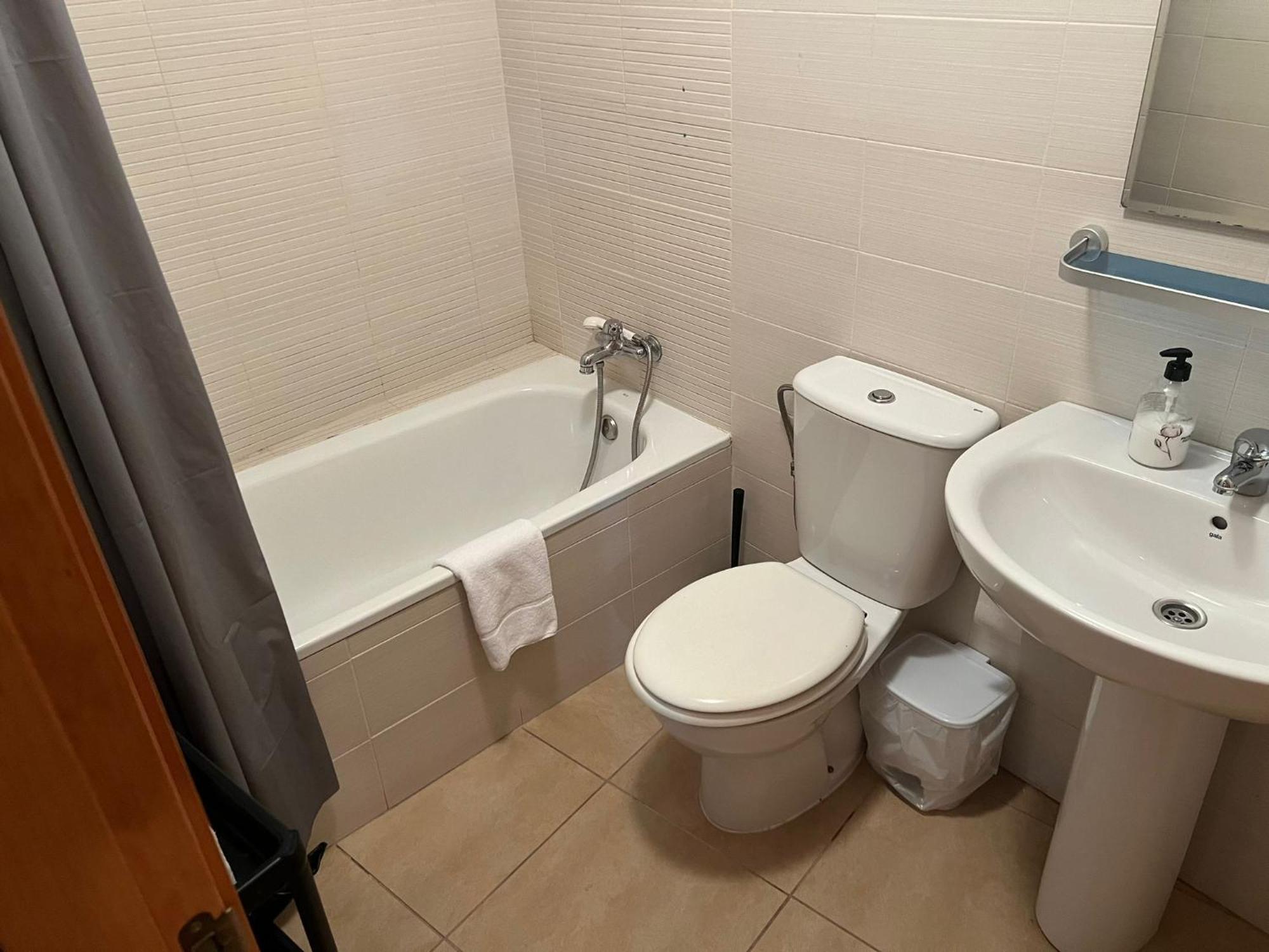 La Encarnacion Life Appartement *